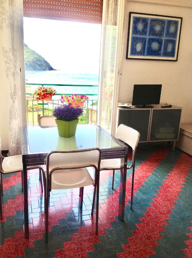 Chloe Apartment Levanto Bagian luar foto